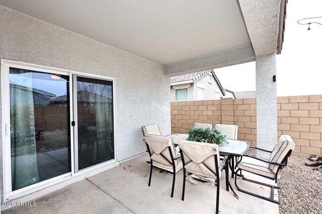 Building Photo - 40020 W Sunland Dr