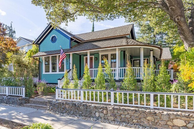 Primary Photo - 123 Wilder Ave