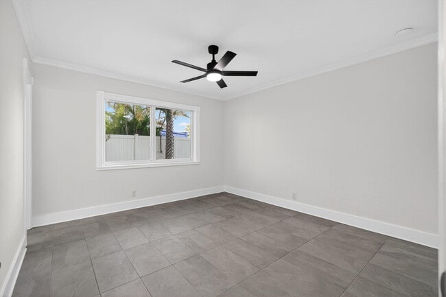Building Photo - 624 Southwind Cir