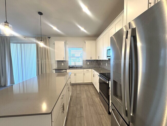 Building Photo - 5774 Stephens Rd