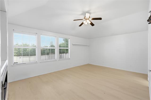 Building Photo - 417 Niagara Falls Dr
