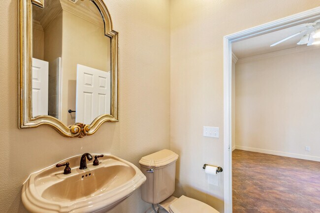 Building Photo - 74912 Saguaro Ln
