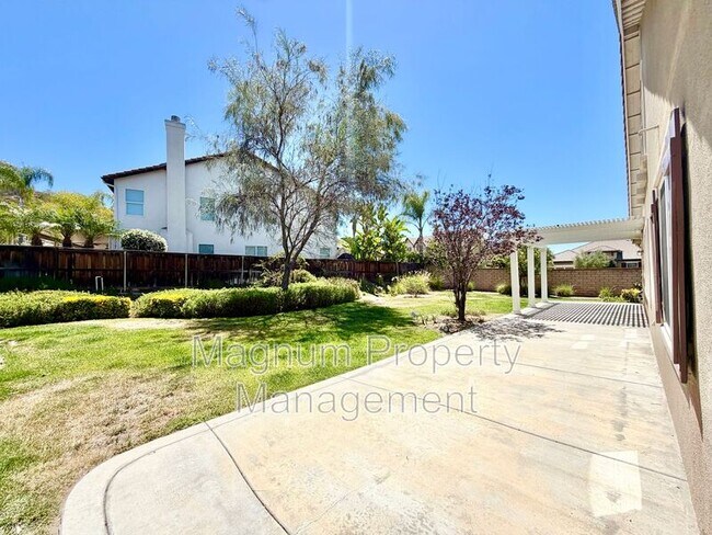 Building Photo - 35824 Red Bluff Pl