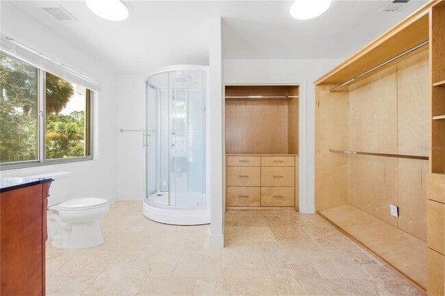 Building Photo - 433 Pelican Bay Dr