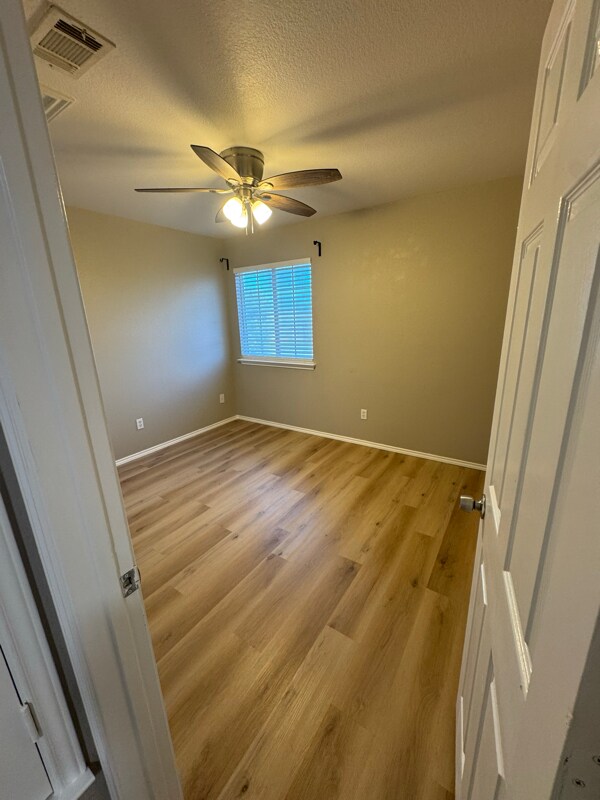 Building Photo - 10149 China Creek Dr
