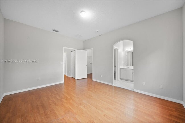 Building Photo - 4970 White Mangrove Way E