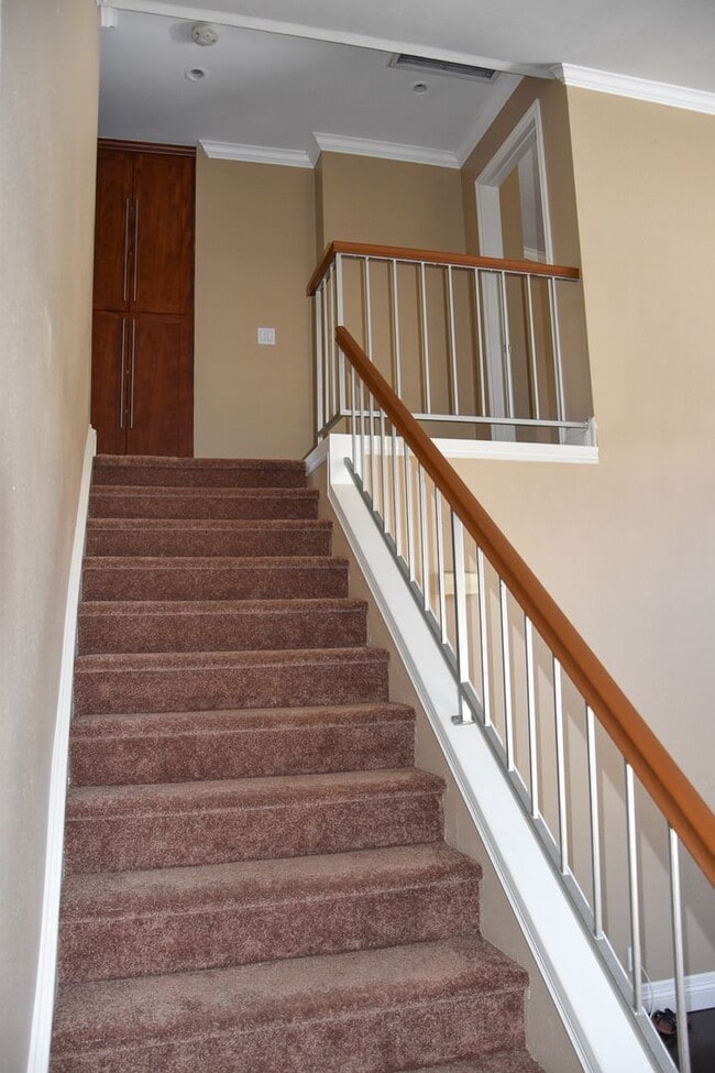 Building Photo - Steps to Chapman University