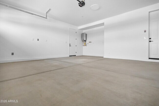 Building Photo - 13415 W Eagle Feather Rd