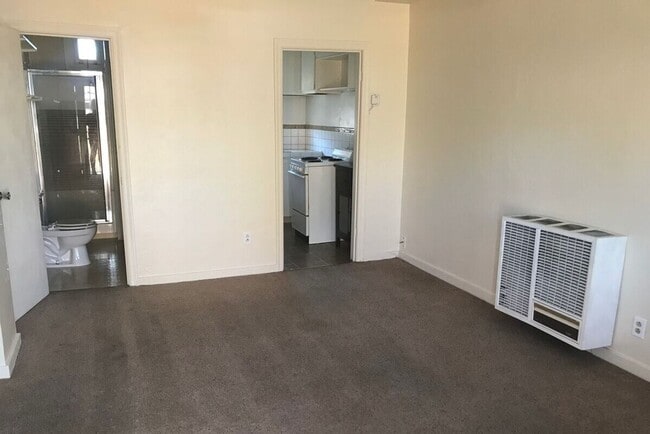 Primary Photo - 1950 H St