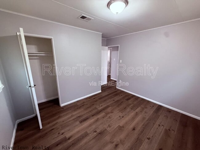 Building Photo - 3300 Baskin St