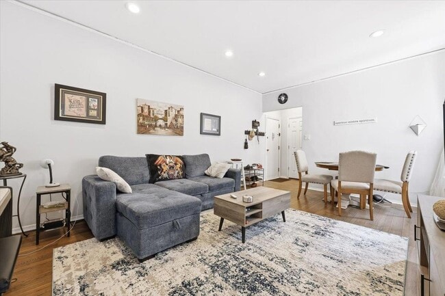 Building Photo - 56 Glenwood Ave