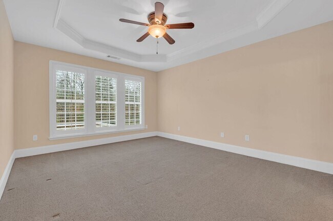 Building Photo - Del Webb Lake Providence Home