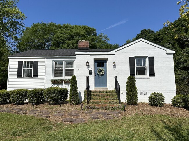 Primary Photo - 116 Druid St