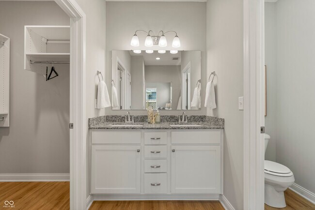 Building Photo - 6737 Bridle Wy