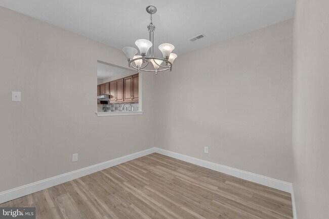 Building Photo - 620 Covington Ct