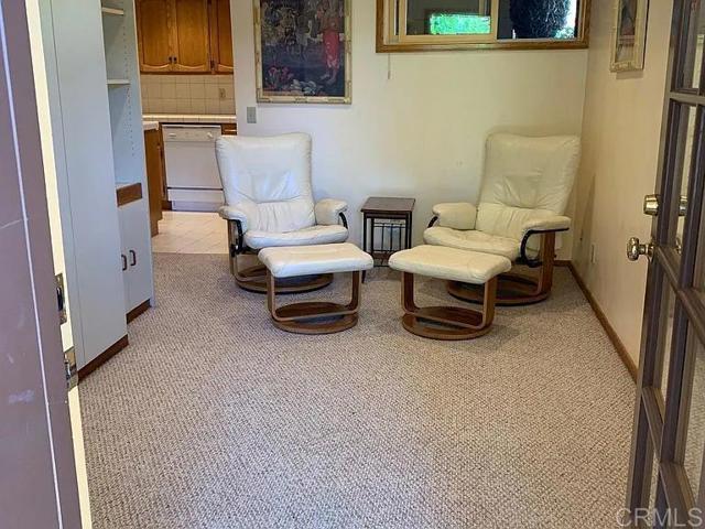 Building Photo - 714 Passiflora Ave