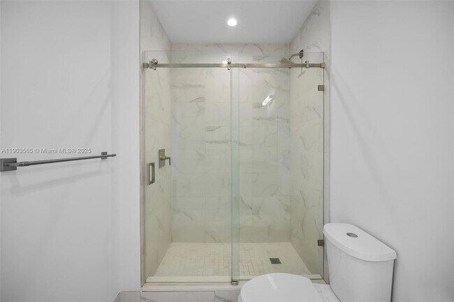 Building Photo - 101 Diplomat Pkwy