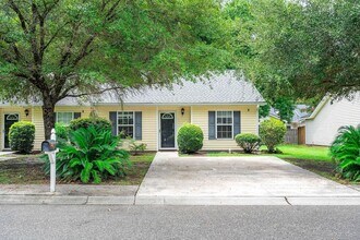 Building Photo - Available now. Great 2 BR/2 BA PARTIALLY FURNISHED Home in Meridian Place!