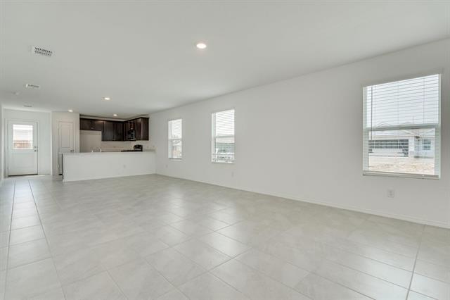 Building Photo - 7625 Bluebell Ln