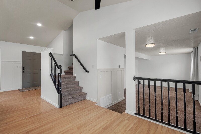 Building Photo - 617 S 1370 W