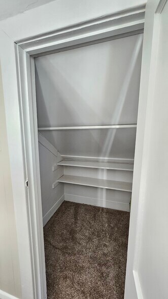 Clothes Closet - 112 E 25th Ave