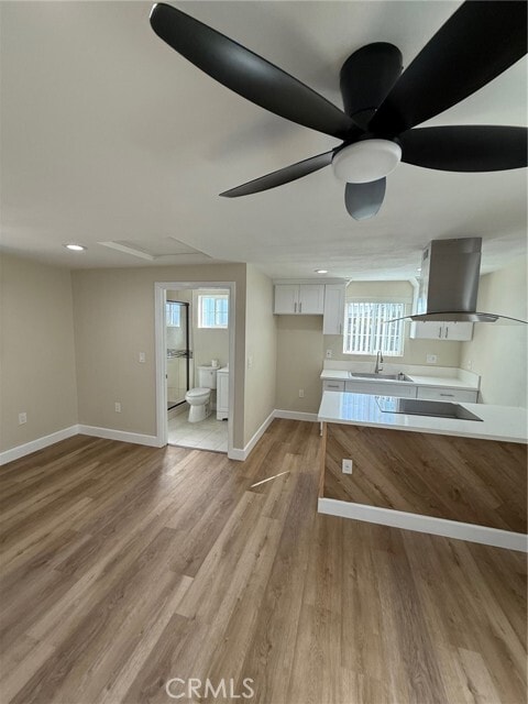 Building Photo - 735 N Bush St