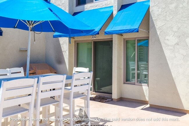 Building Photo - 711 CA-1