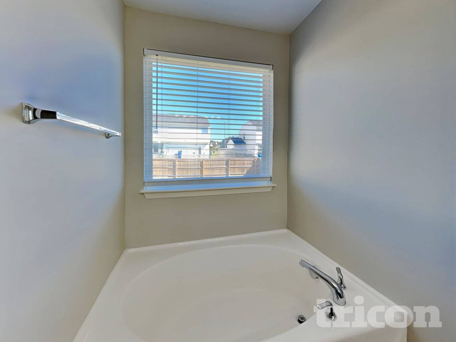 Building Photo - 4818 Kitledge Dr