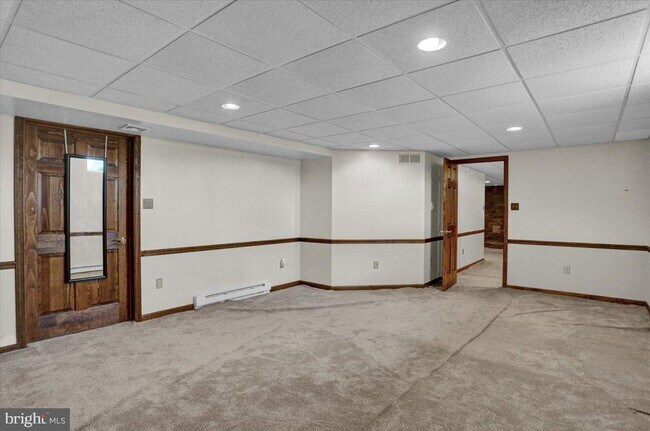 Building Photo - 2209 Shartlesville Rd