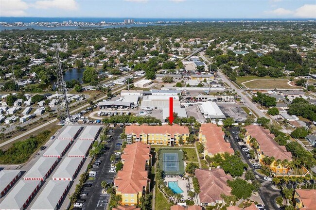 Building Photo - 10764 70th Ave N