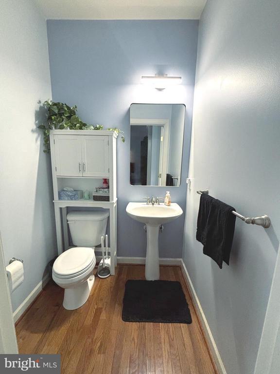 Building Photo - 3120 King Ln