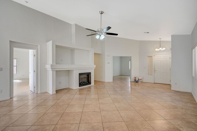 Building Photo - 121 Chatara Way