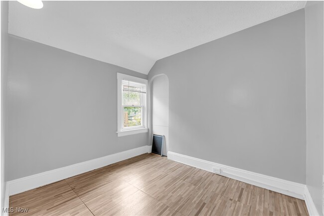Building Photo - 3439 W 62nd St