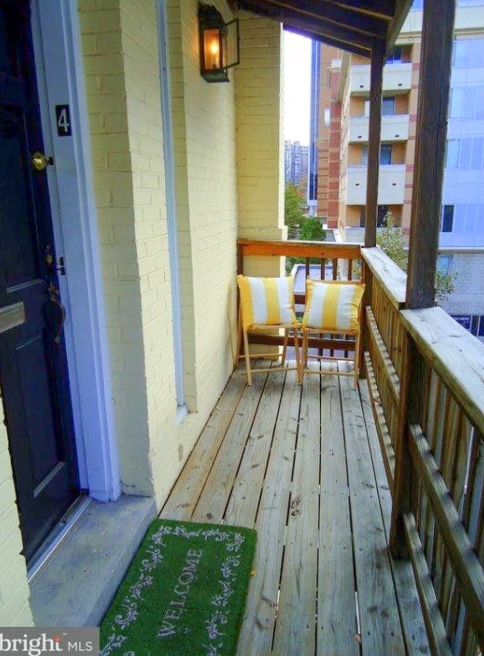 Building Photo - 1501 Key Blvd