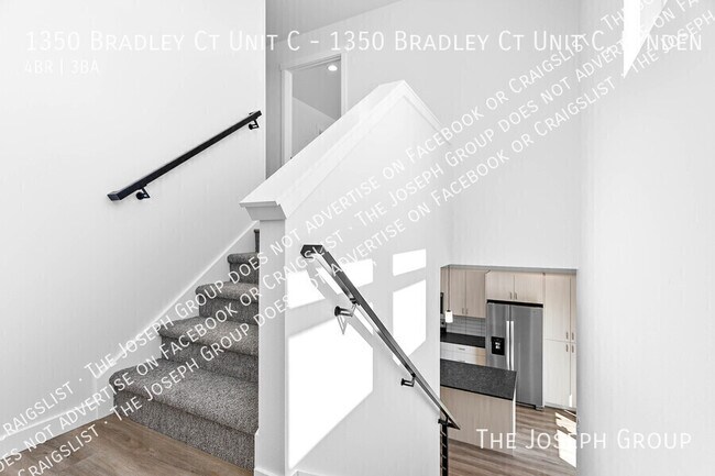 Building Photo - 1350 Bradley Ct