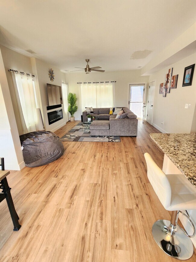 Building Photo - 3203 Timber Run Dr