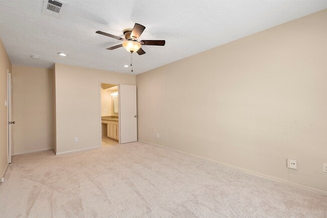 Building Photo - 14215 Lost Meadow Ln