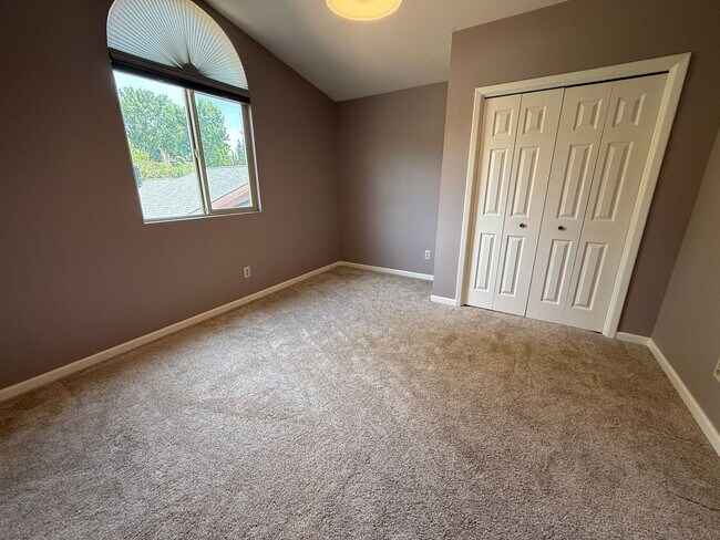 Building Photo - 3491 W Forsythia Dr