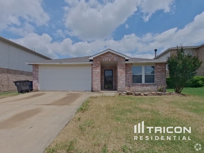 Building Photo - 8769 Garden Springs Dr