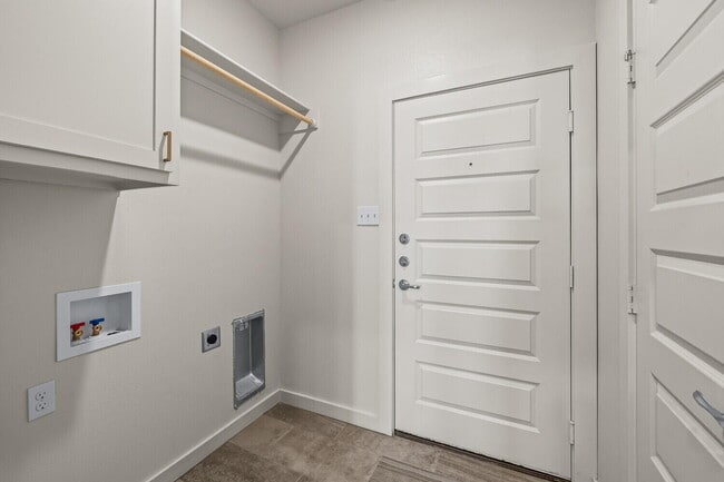 Building Photo - 1125 N 7th St