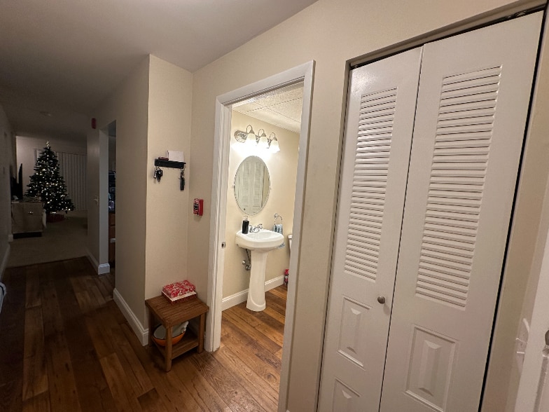 Building Photo - 1776 Bicentennial Way