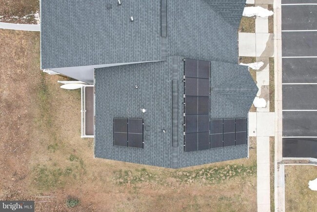 Building Photo - 36023 Coyote Trail