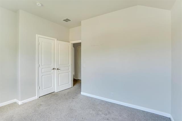 Building Photo - 816 Oriel Cir