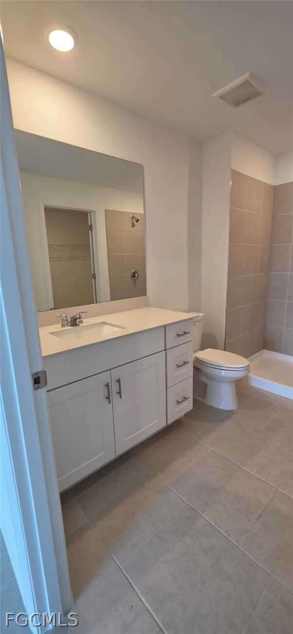 Building Photo - 11918 Savanna Lks Blvd