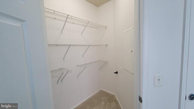 Building Photo - 3009 Nicosh Cir