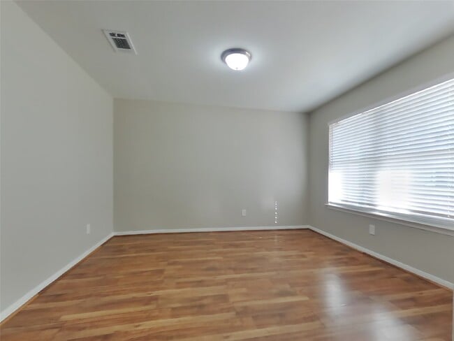 Building Photo - 4738 Montclair Hill Ln