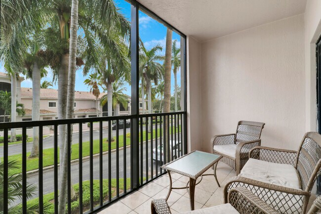 Building Photo - 2802 Sarento Pl