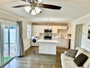 Building Photo - 13731 Juniper Blossom Dr