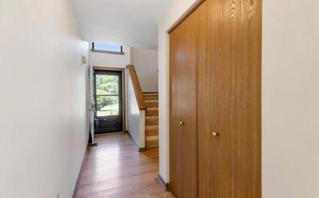 Building Photo - 8192 Honeysuckle Dr