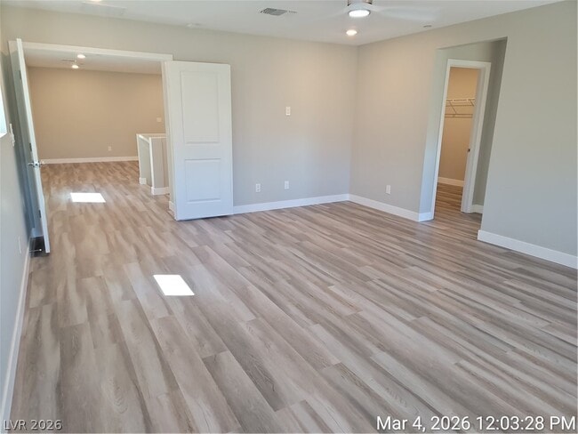 Building Photo - 2818 Frabiele St